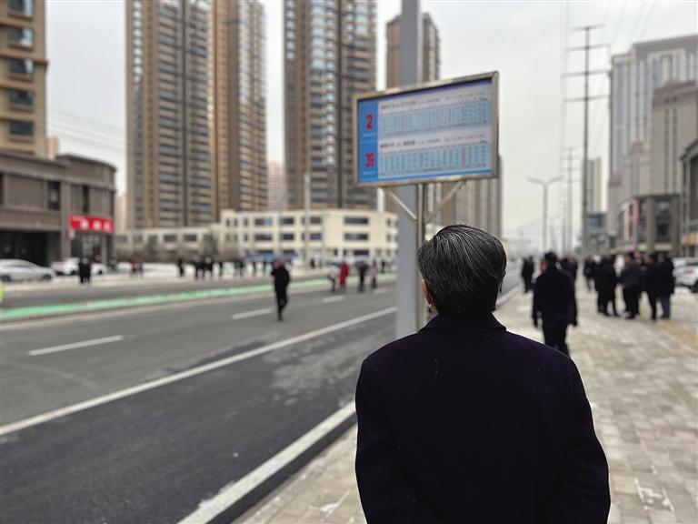 兰州市“断头路”集中通车仪式在马滩举行新华网星空体育(图2)