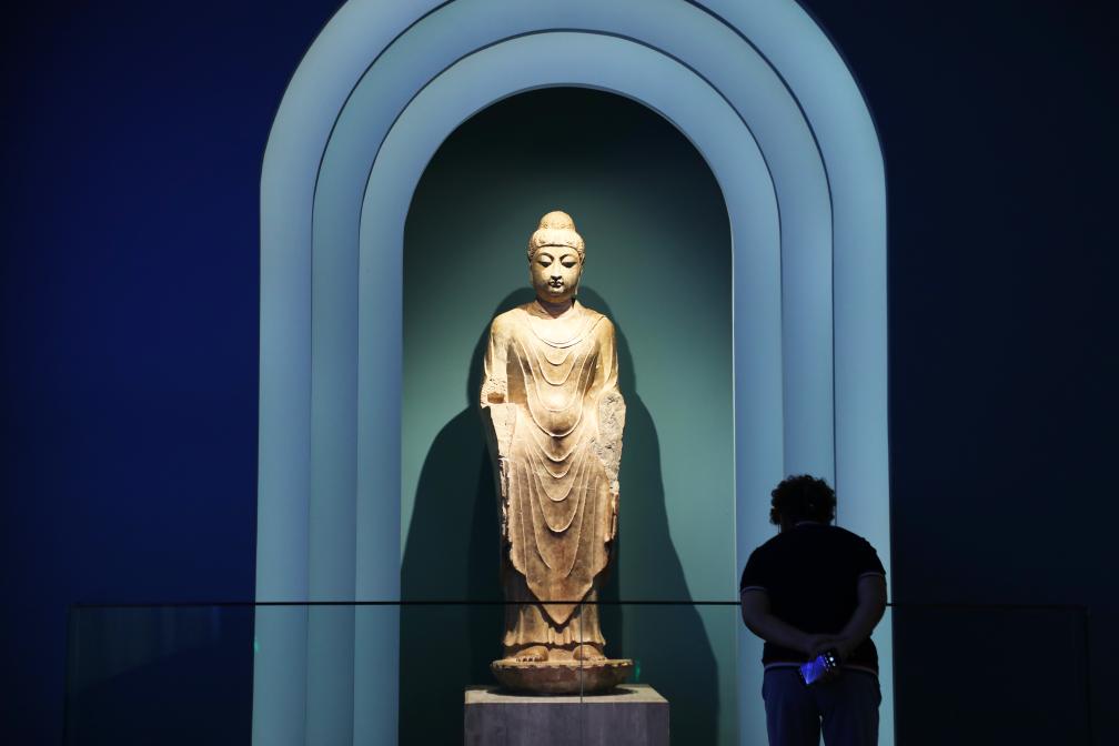 佛教造像艺术展亮相兰州