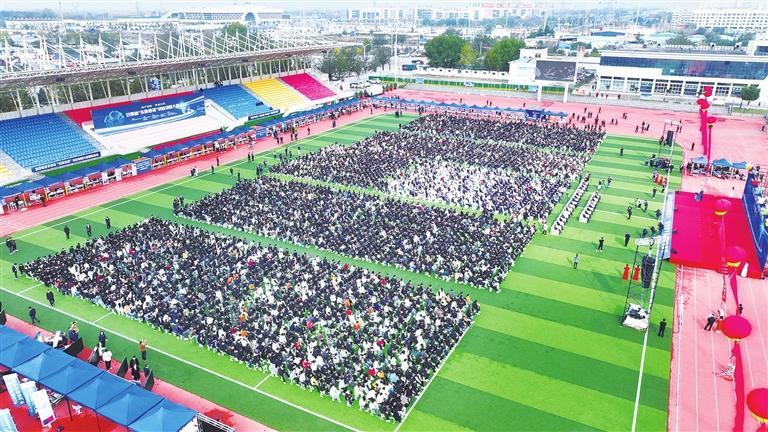 易倍体育网站:“中国算谷”硕果丰“智慧庆阳”新潮涌-新华网(图1)