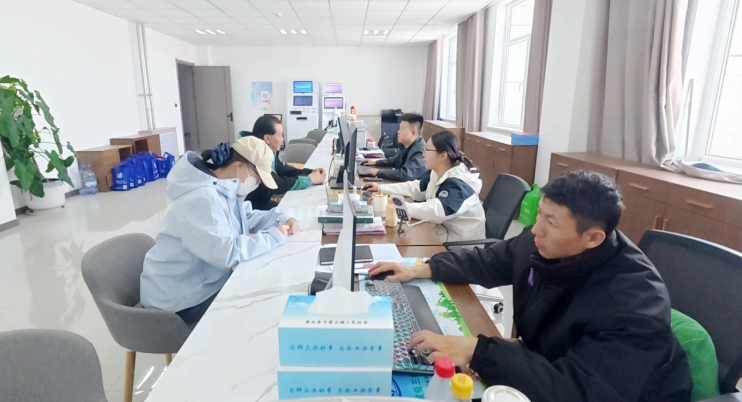 肃北：精准服务“有温度”惠企便民“增活力”(图1)