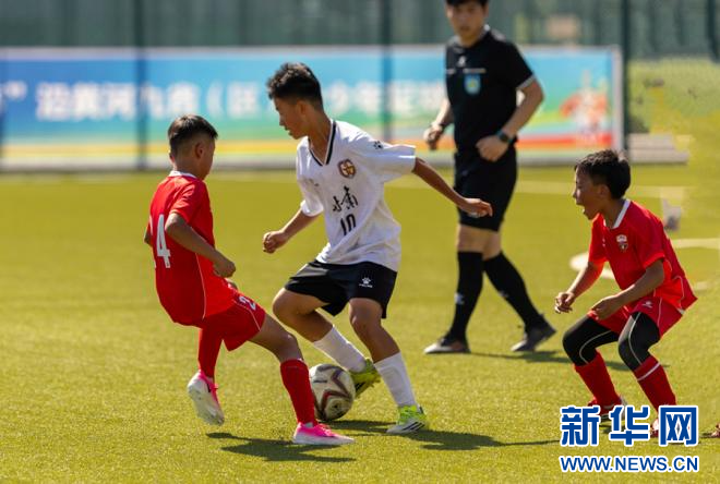 从“多点开花”到“拔节生长”:甘肃足球从娃娃抓起-新华网(图3)