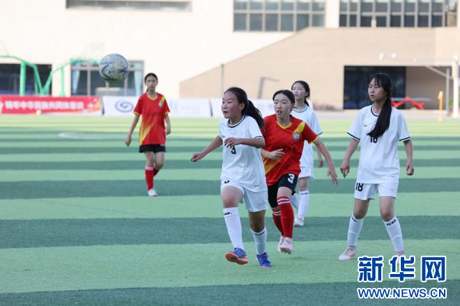 从“多点开花”到“拔节生长”:甘肃足球从娃娃抓起-新华网(图5)