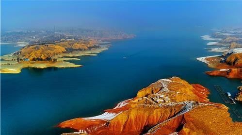 永靖黄河三峡炳灵湖绝美景色