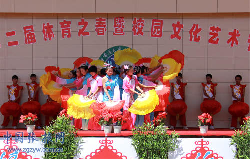 民乐县第一中举办“第二届体育之春暨校园文化艺术节”文艺汇演
