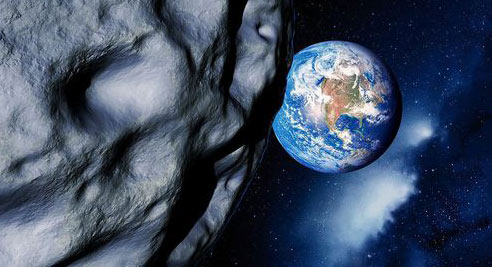土豪小行星掠过地球