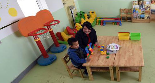 甘肃静宁：一个孩子的幼儿园