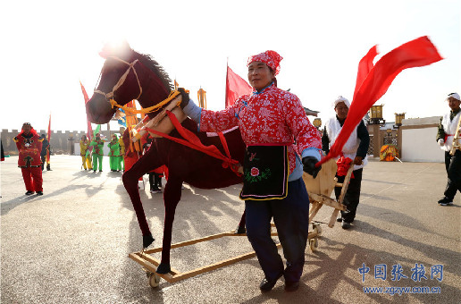 张掖：民俗社火迎新年