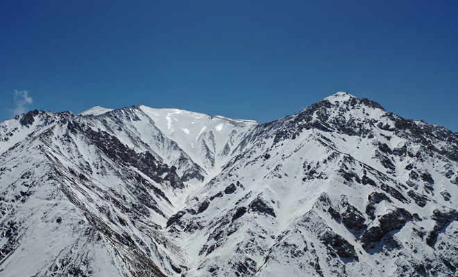 甘肅肅北：春日雪山秘境