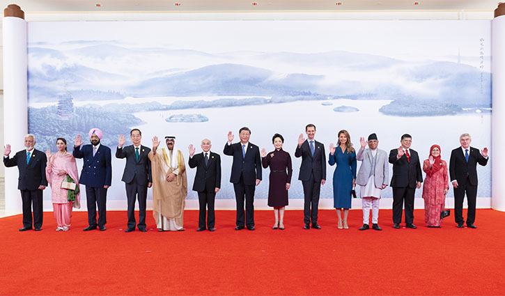 习近平和彭丽媛为出席杭州第19届亚洲运动会开幕式的国际贵宾举行欢迎宴会